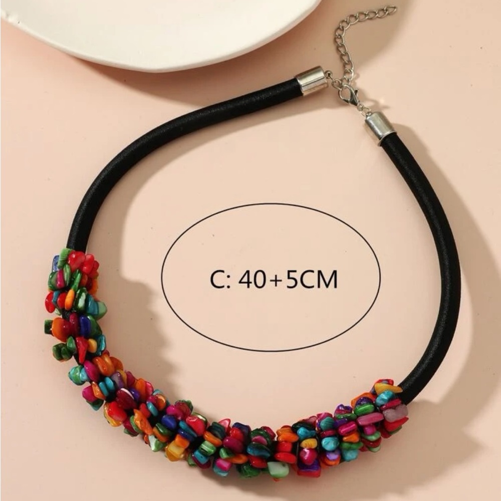 Natural Multicolored Shell Necklace - Picture 3 of 6